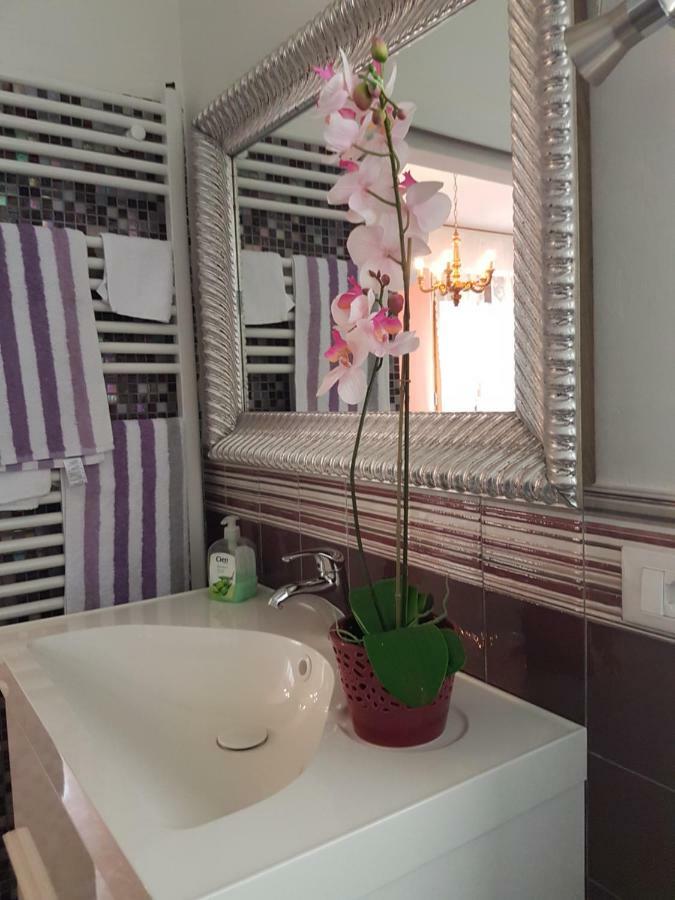 Antica Casa Di Famiglia Hotel Castiglione del Lago Ngoại thất bức ảnh