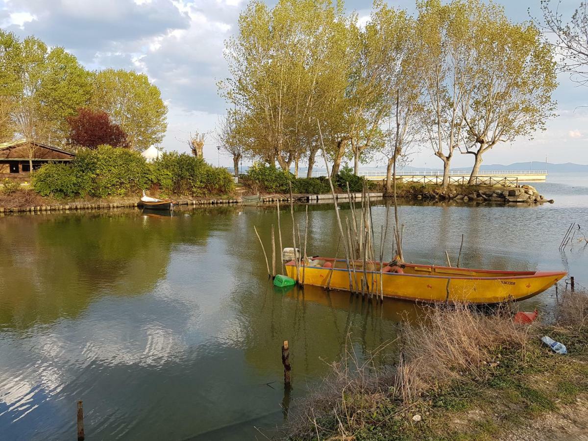 Antica Casa Di Famiglia Hotel Castiglione del Lago Ngoại thất bức ảnh