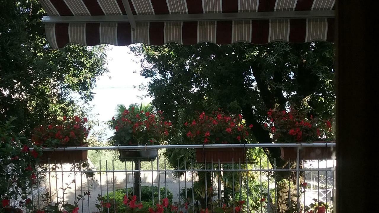 Antica Casa Di Famiglia Hotel Castiglione del Lago Ngoại thất bức ảnh